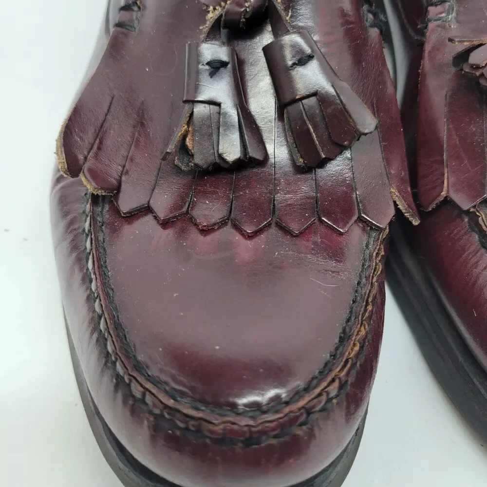 Bass Weejuns Mens Burgundy Leather Kilted Tasseled Rubber Sole Loafers  US 9.5 M